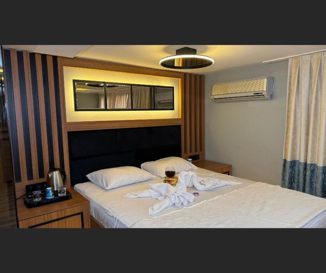 Blueway Hotel Istanbul Exterior photo